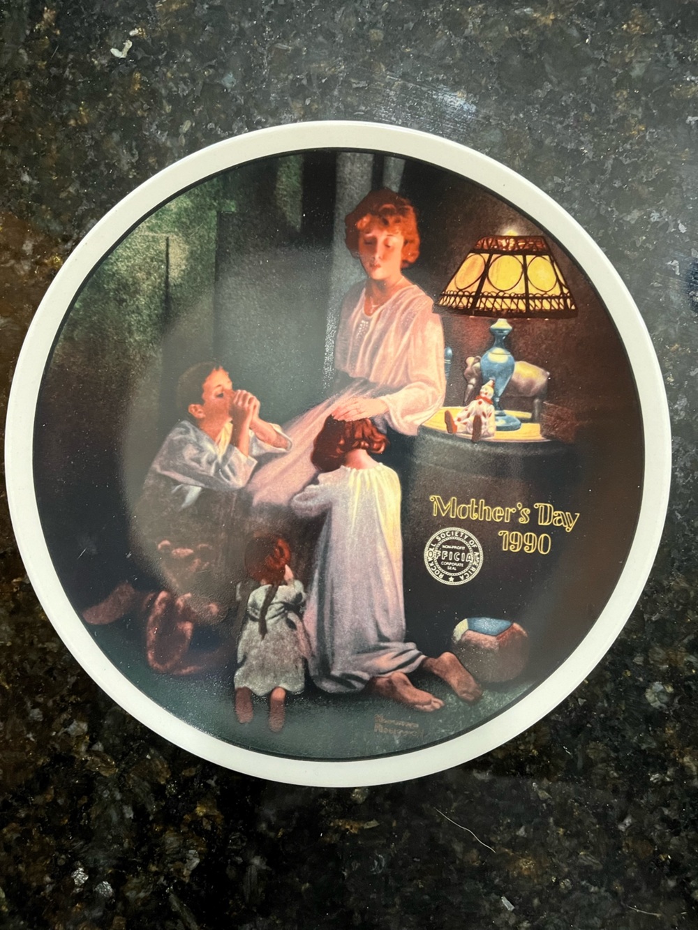 Norman Rockwell Mother’s Day 1990 Plate A981